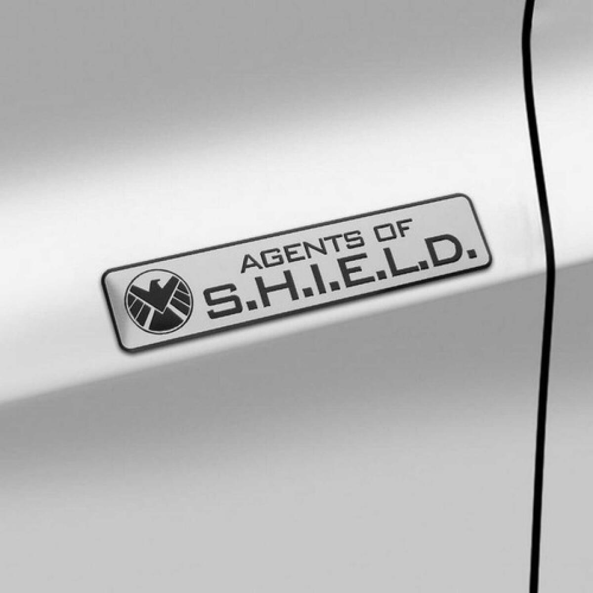 Emblema Agentes Da Shields Marvel Shield Faixa Lateral Prata - Imagem 3