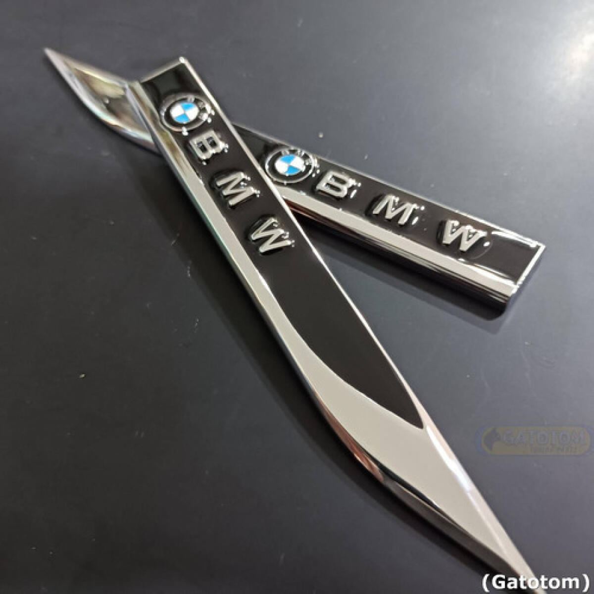 Emblema Bmw I4x3 X5 Ix I4 M50 M3 320i 118i 218i 420i Blk 2un - Imagem 7