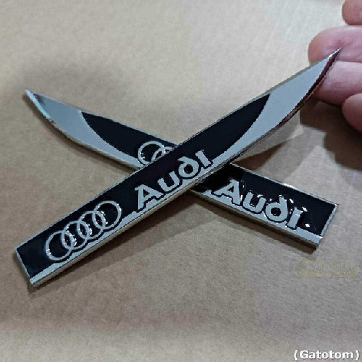 Emblema Audi Lateral Metal A3 A4 A5 A6 A7 Q3 Q5 Q7 Blk 2un - Imagem 7