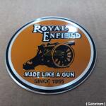 Emblema Adesivo Made Like A Gun Ca Auto Relevo compátivel com Royal Enfield - Imagem 4